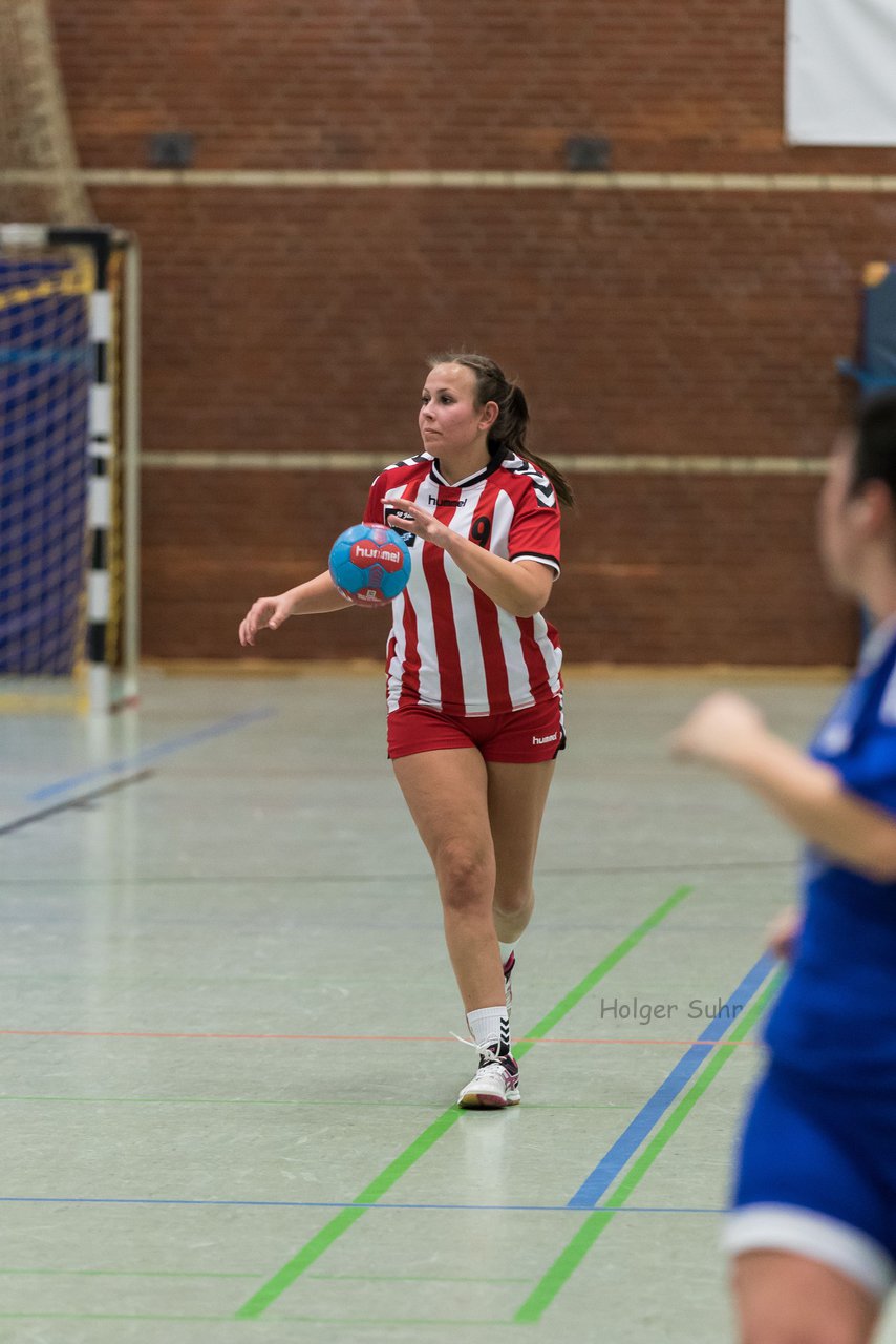 Bild 101 - Frauen Barmstedter TS - Buedelsdorfer TSV : Ergebnis: 26:12